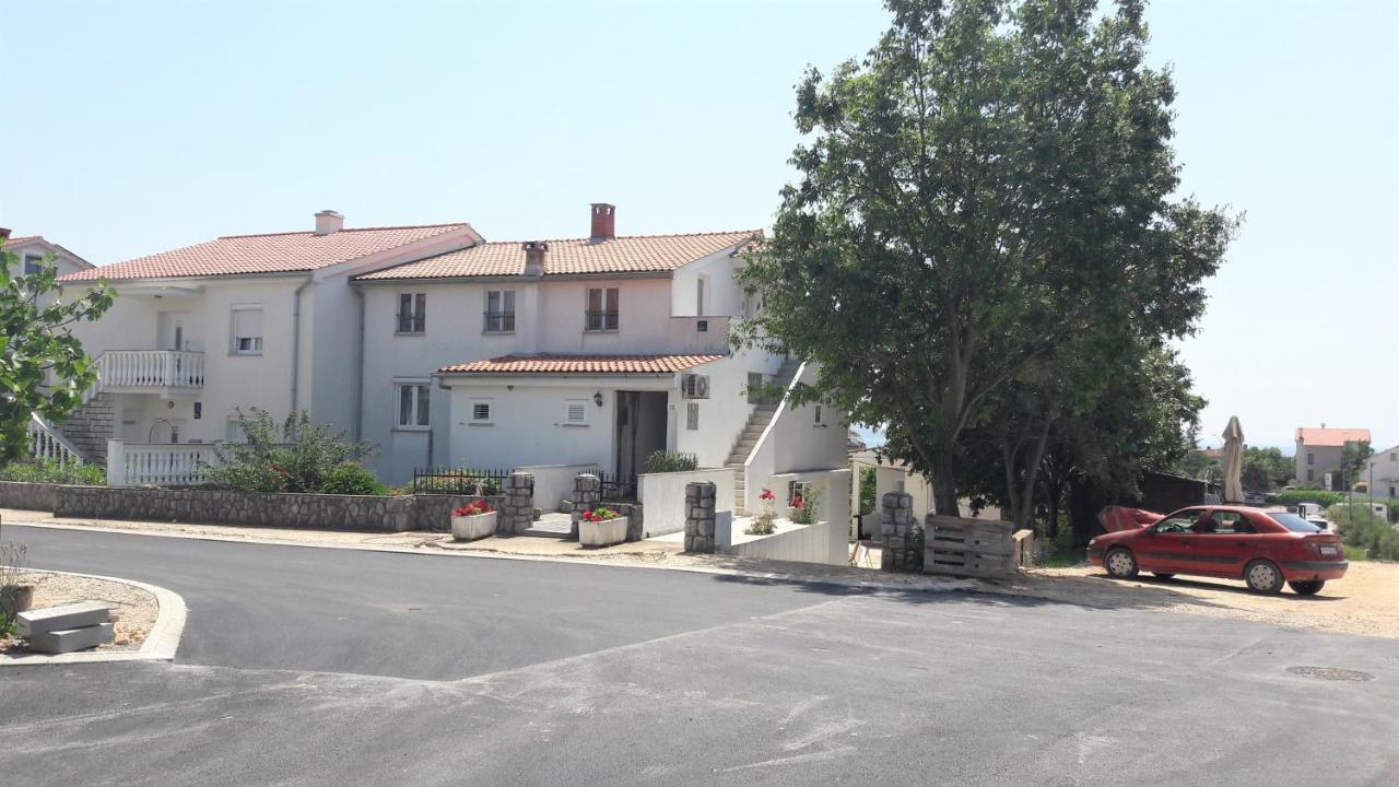 Apartments Nada Krk Island Exterior foto