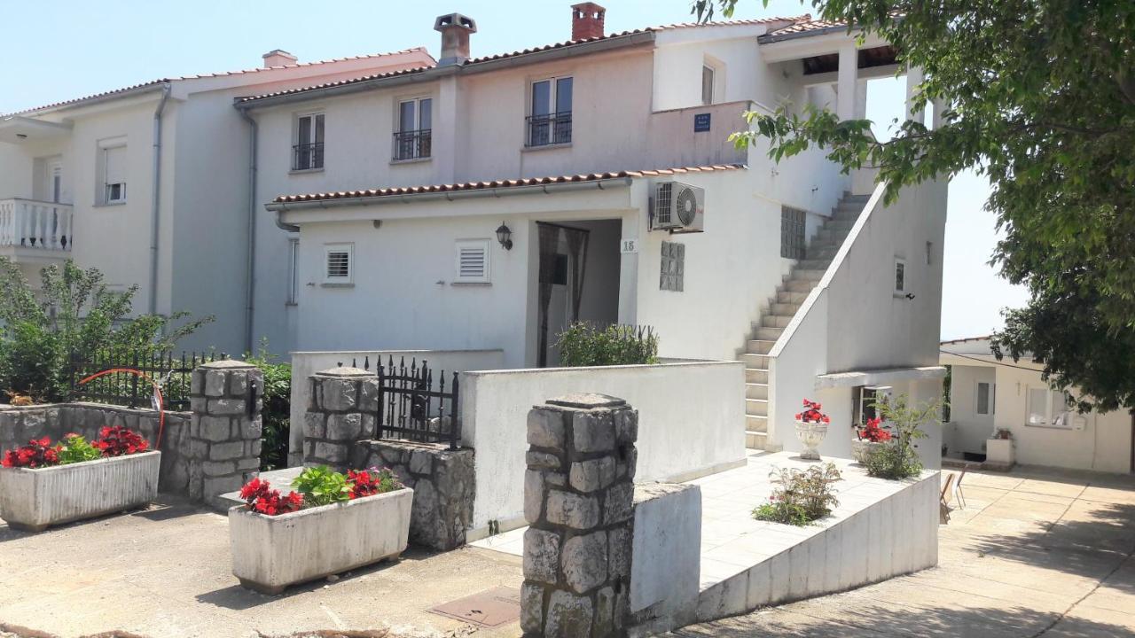 Apartments Nada Krk Island Exterior foto